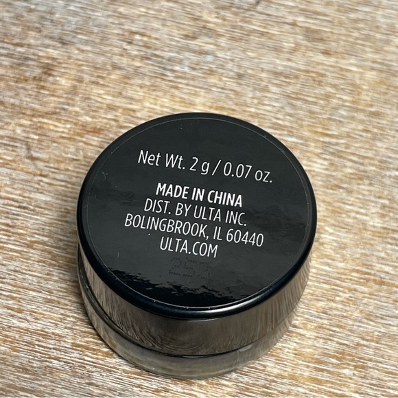 Ulta Beauty Eye Gel Liner & Full Size Eye Liner Brush 2g/0.07oz New - Picture 2 of 5